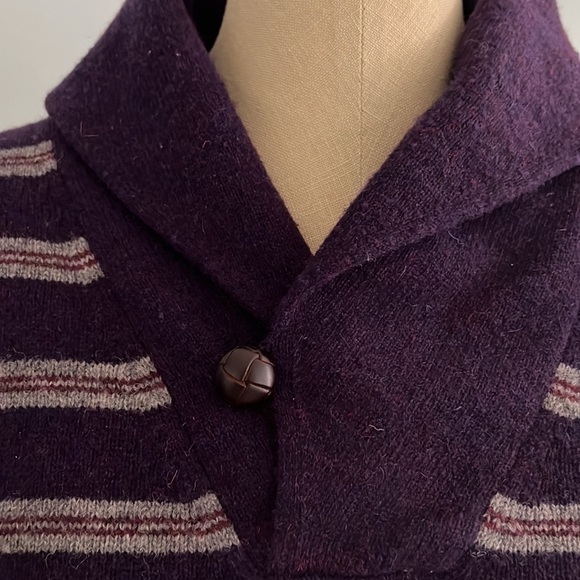 Brooks Brothers 346 100% Lambswool Stripped Sweater Size Small - Picture 5 of 8